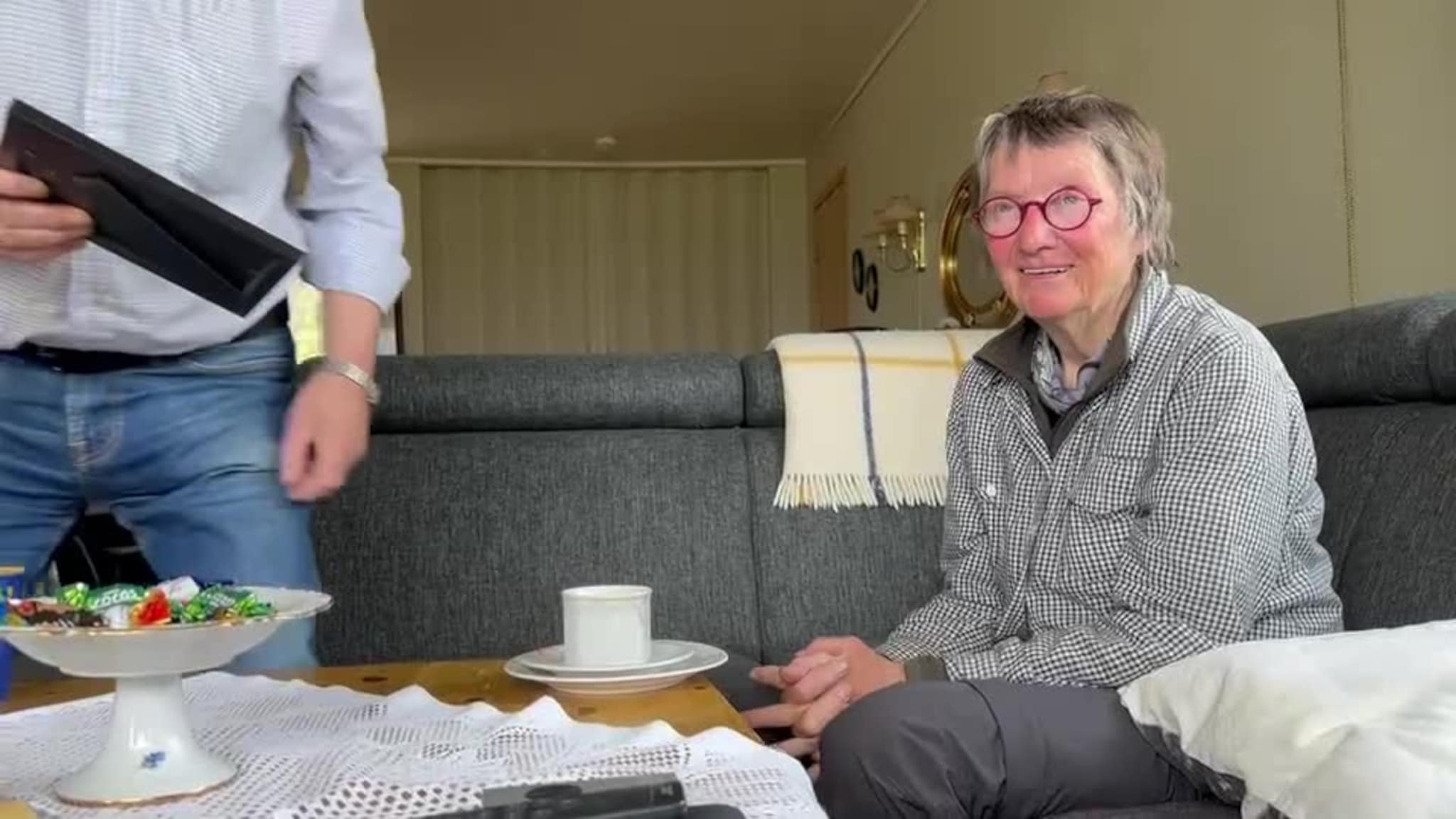 Françoise snakker norsk.mp4