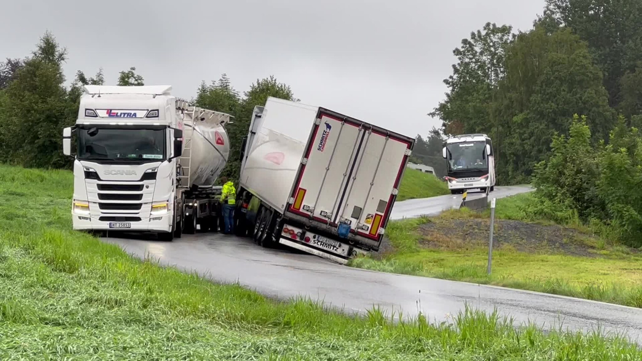 Trailer utfor vegen