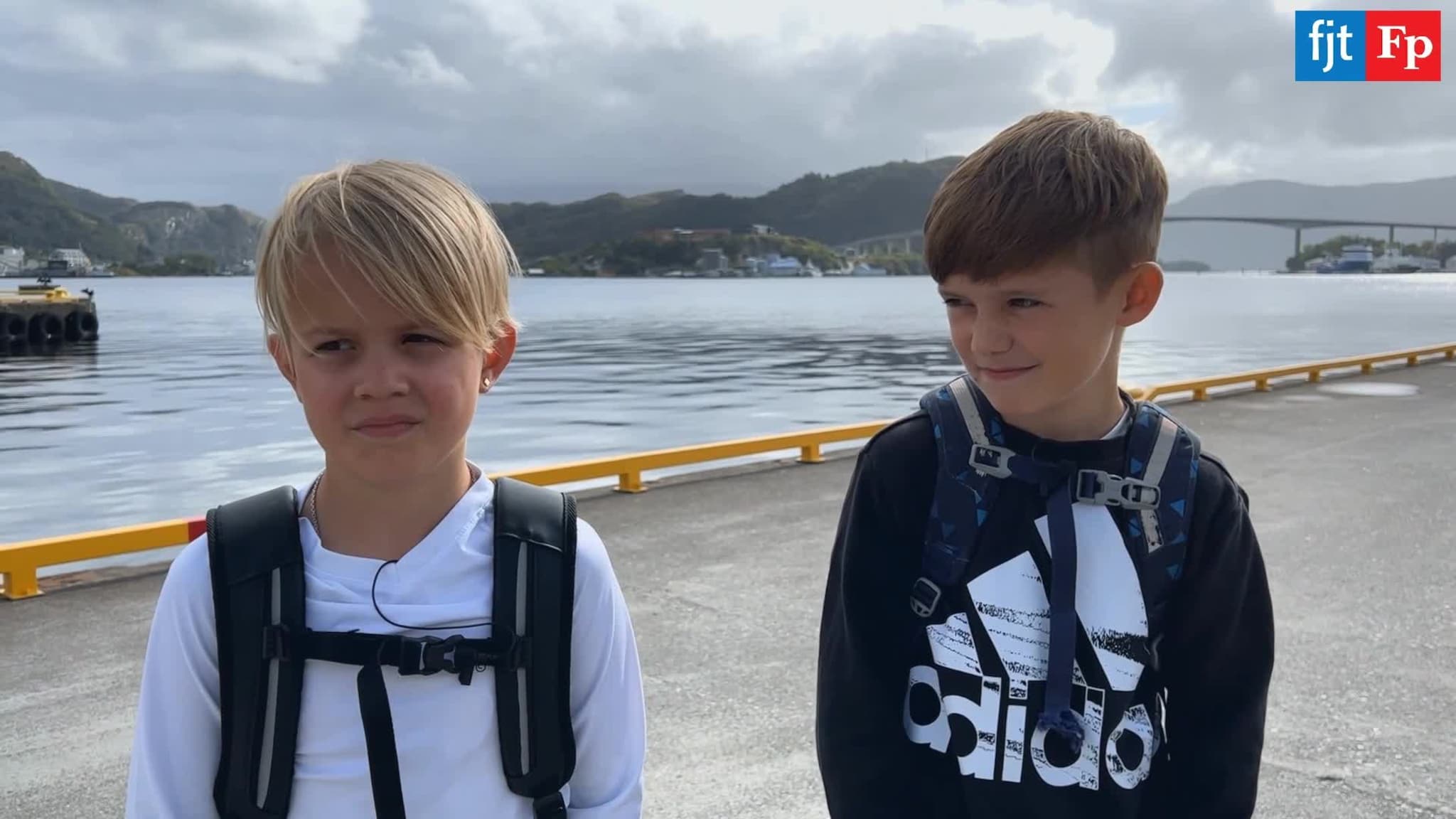 William .. på gata i Måløy