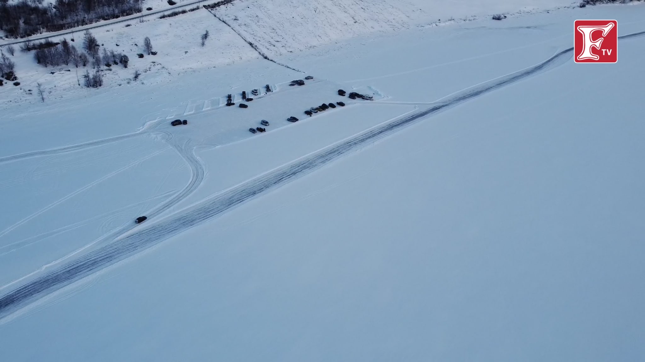 Strålande føre på Vågå Iceway