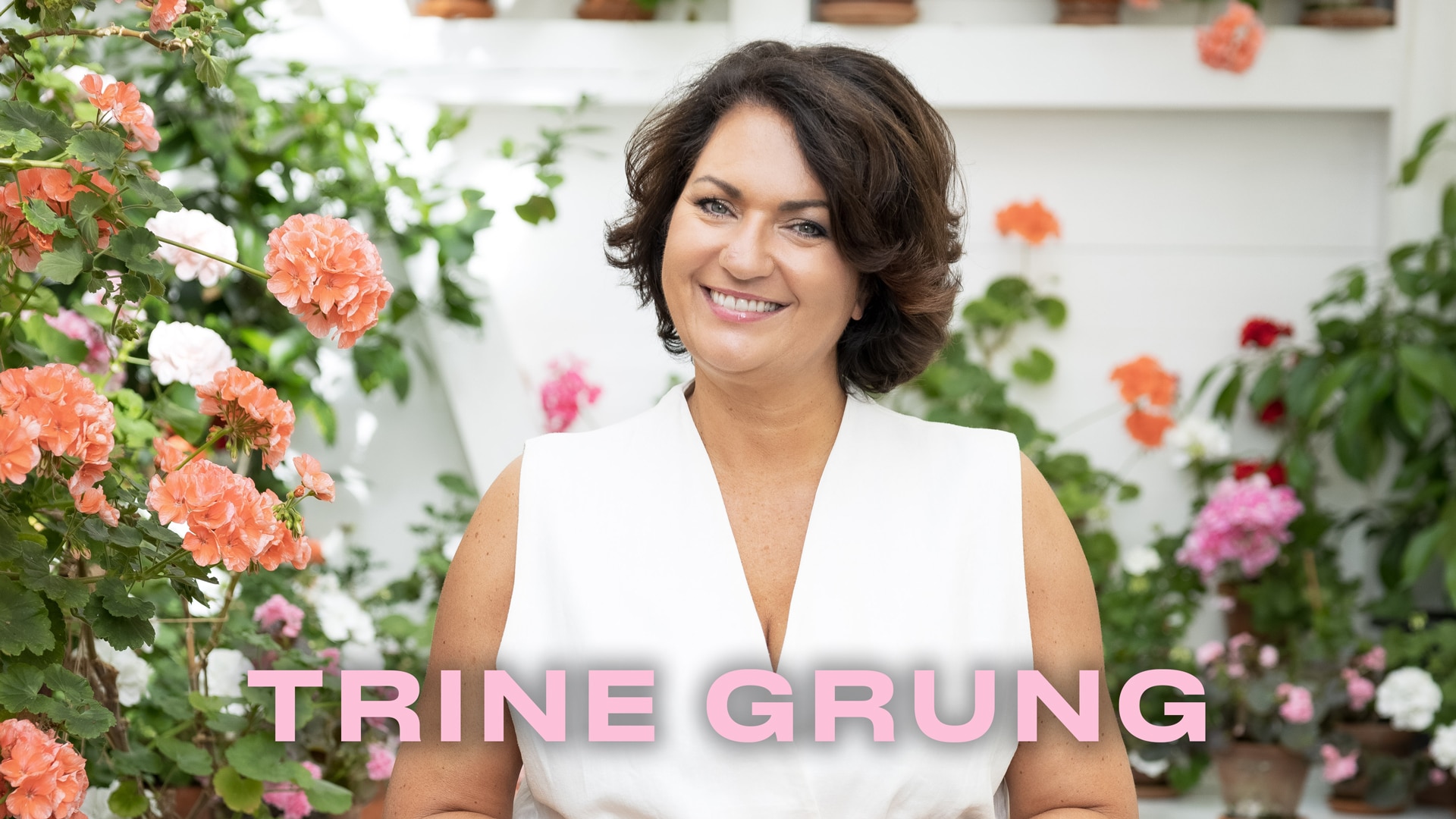 Xotin eriga jinsiy aloqa qilish uchun yalangoch suratga tushadi