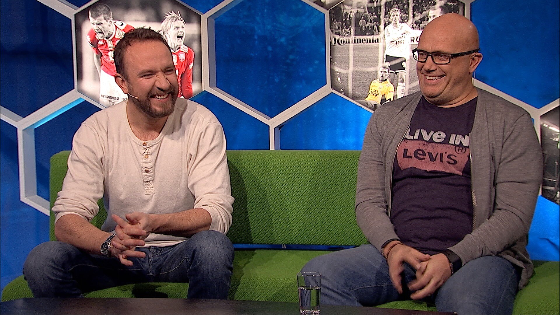 «Foppall» 85 Tom Henning Øvrebø VGTV