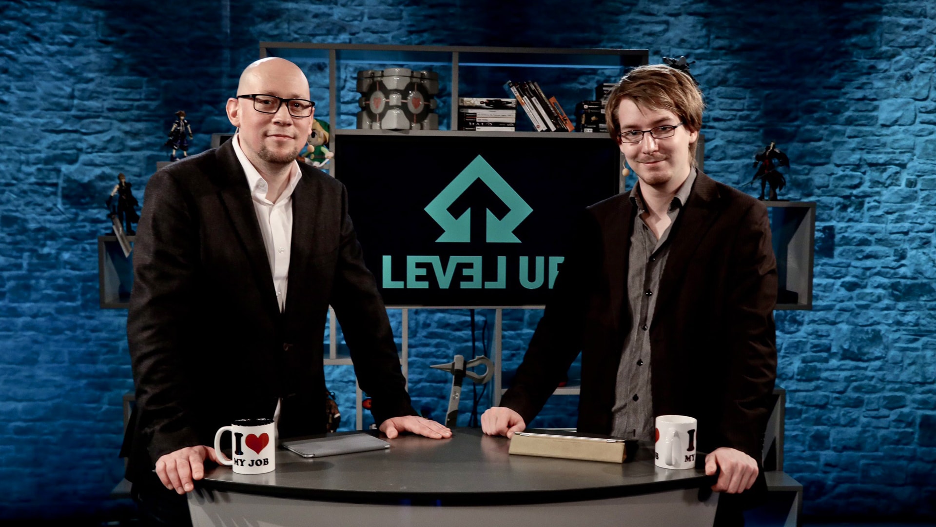 LEVEL UP #41: PS4, Metal Gear Rising, Command & Conquer, Scribblenauts -  VGTV