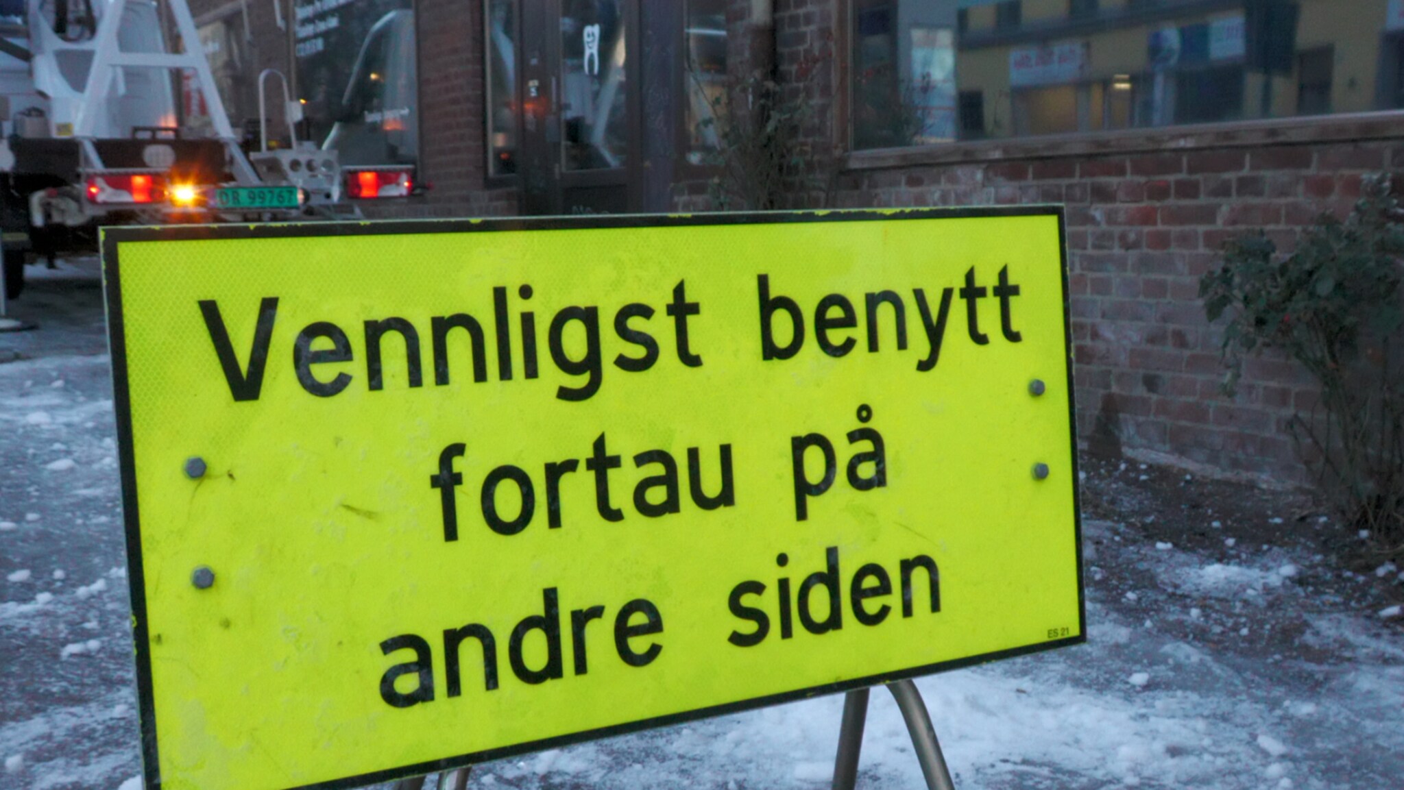 Motorists Warning Drive Carefully motorists-warning-drive-carefully