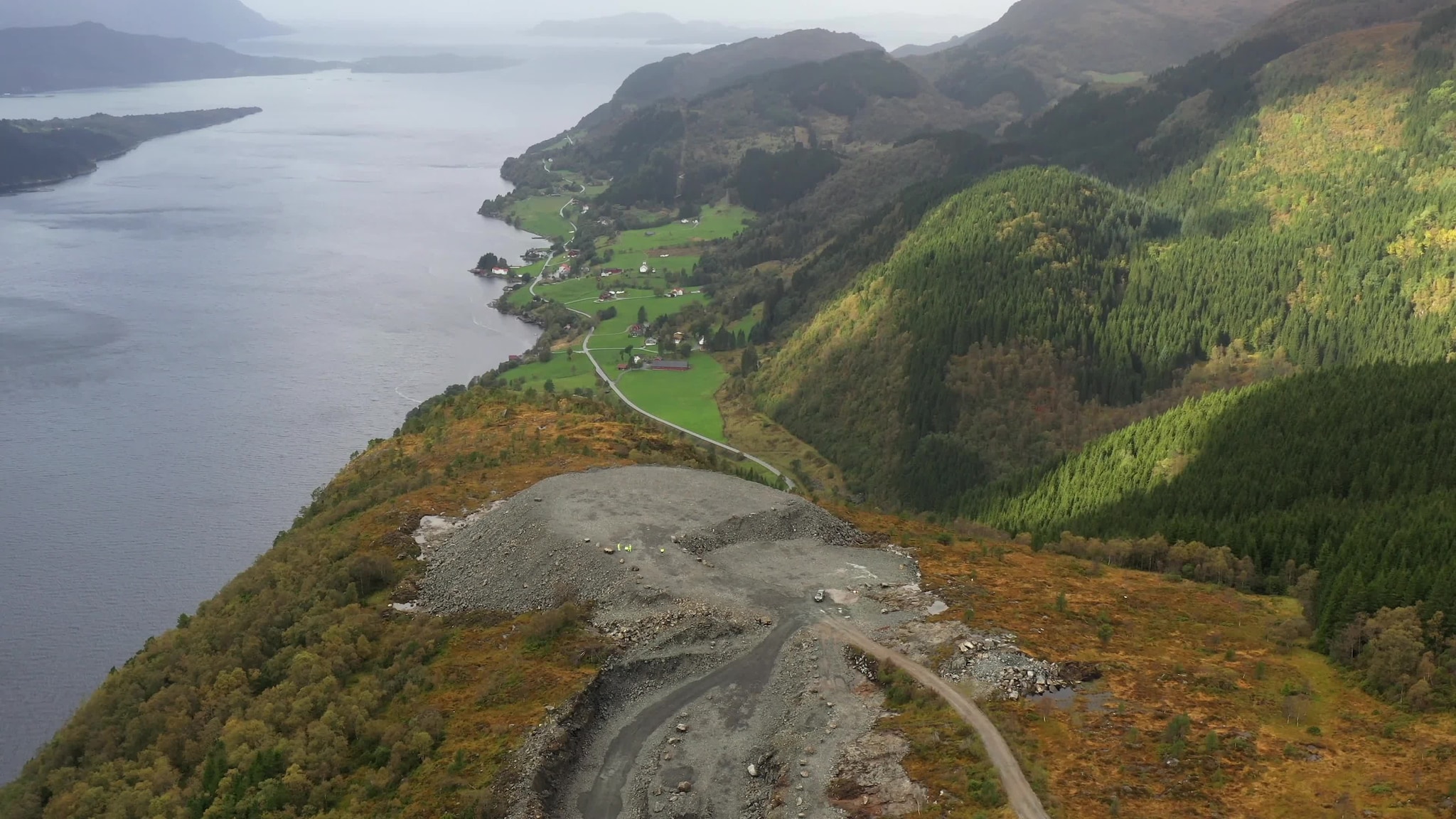 Regjeringen sier nei til å endre tillatelsen til dumping av gruveavfall i Førdefjorden